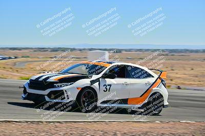 media/Oct-18-2025-Extreme Speed (Sat) [[d6d7e1fef1]]/Group 2 Green/Session 2 (Turn 3)/